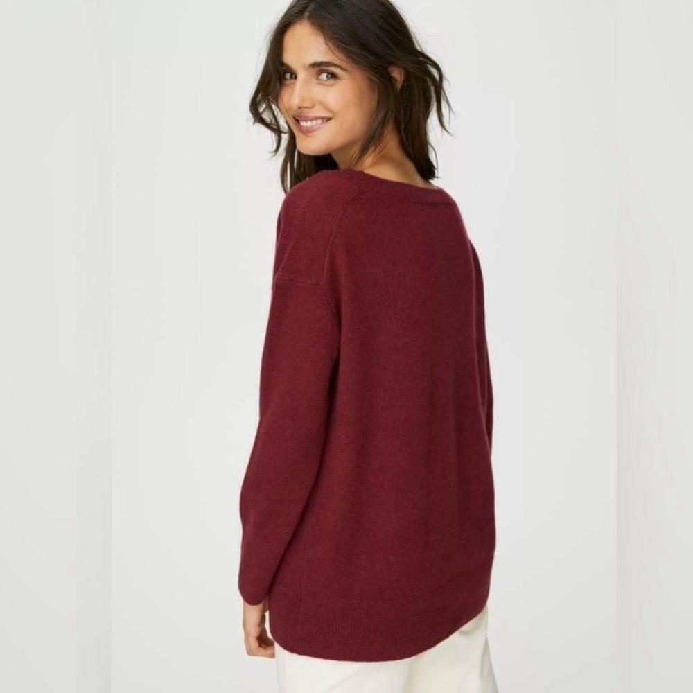 Aritiza The Group by Babaton - Luxe Cashmere Relaxed V-Neck